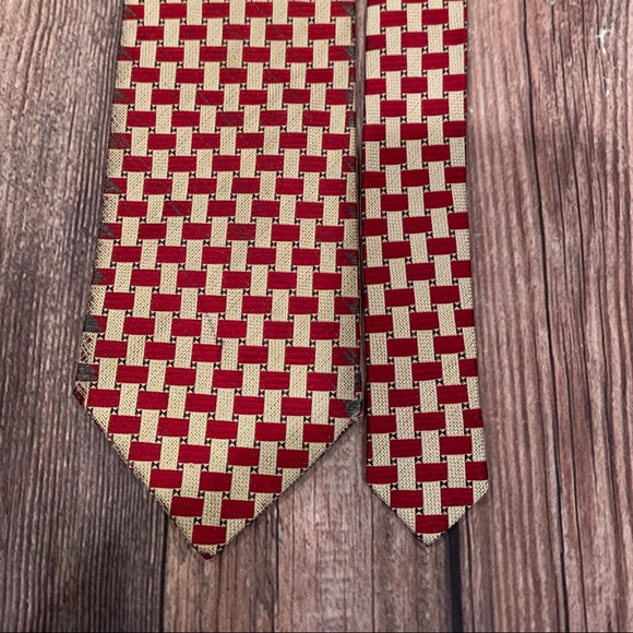 MONDO UOMO Made in Italy Tie
Excellent Pre-Owned Condition - Picture 3 of 5